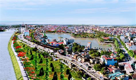 Hà Nam pledges favourable conditions for foreign investors ...