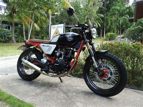 Hanway Black Café 150 cc motorcycle for sale under 400 KM ...