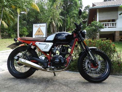 Hanway Black Café 150 cc motorcycle for sale under 400 KM ...