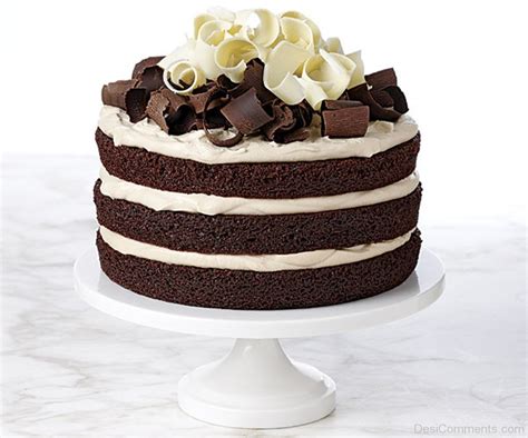 Happy Birthday – Beautiful Cake   DesiComments.com