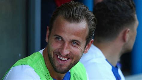 Harry Kane agrees six year contract extension with ...