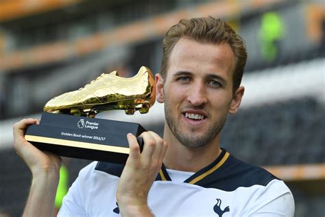 Harry Kane continues to show why he is the best striker in ...