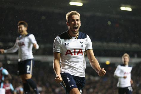 Harry Kane contract: Tottenham striker signs new five and ...