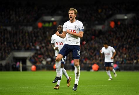 Harry Kane issues contract update and outlines what ...