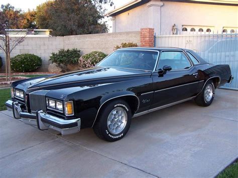 Hemmings Find of the Day – 1976 Pontiac Grand Prix S ...
