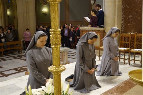 Hermanas de Nuestra Señora de la Consolación   Noticias   Votos ...