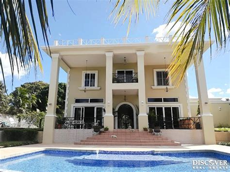 Hermosa casa en renta en Mirador de Santo Domingo Discover Real Estate