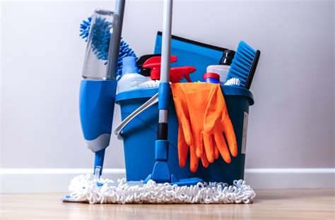 Herramientas de limpieza para oficinas: tipos, usos y selección