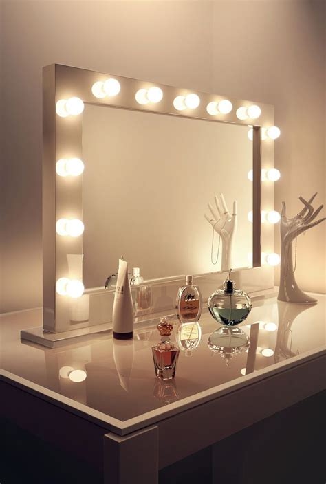 High Gloss White Hollywood Makeup Dressing Room Mirror ...