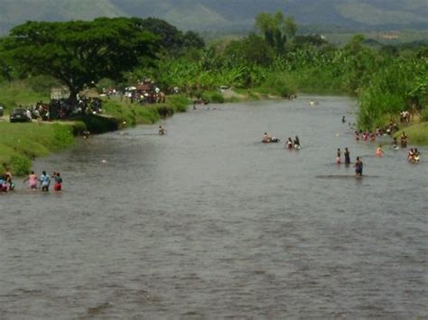 Historia de Colombia on Twitter:  El río Palo Grande es uno de los ...