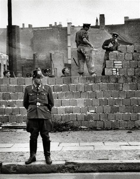 Historia de esta Imagen: 1961   El Muro de Berlín  hasta 1989