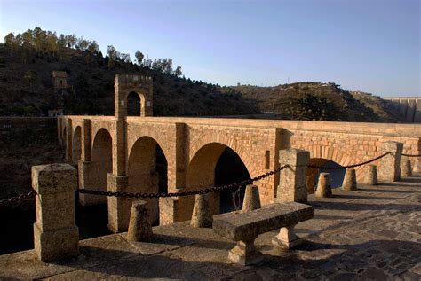Historia primera parte   Puente romano de Alcántara siglo ...