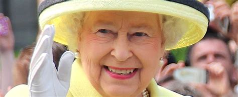 Historia y biografía de Isabel II de Reino Unido