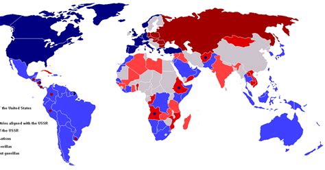 Historia y Geografía: Mapa de los países socialistas y capitalistas