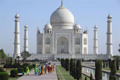 Historical Places in India   Easy to Share