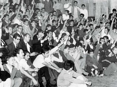 Histórico 1968: el rector atemperó su protesta