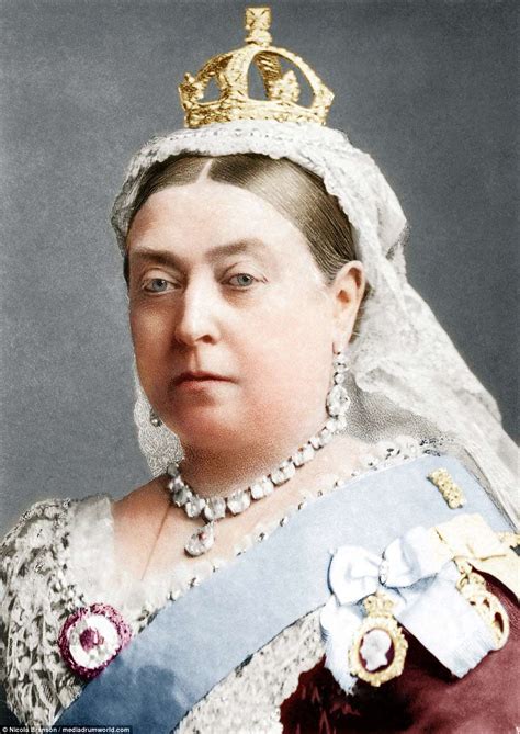 History of Royal Family is charted in series of colourised ...