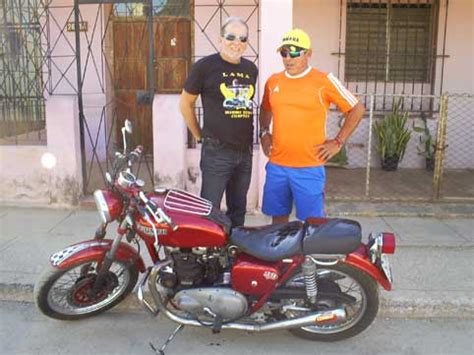 Hobbiesenred   WAJAY, el pueblo de las Motos en Cuba