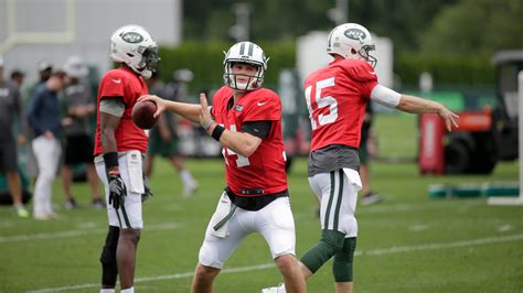 Holdout Over, Sam Darnold Begins Battle to Start for the ...