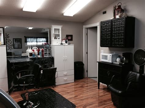 Home salon... | salon | Home hair salons, Salon shop ...