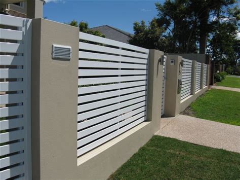 Horizontal Slat Fence panels | Fence design, Modern fence ...