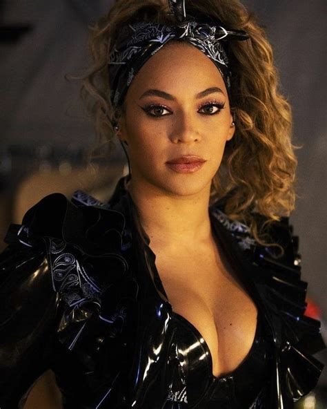 Hot & Beautiful Beyonce   Famous Singer #beyonce # ...