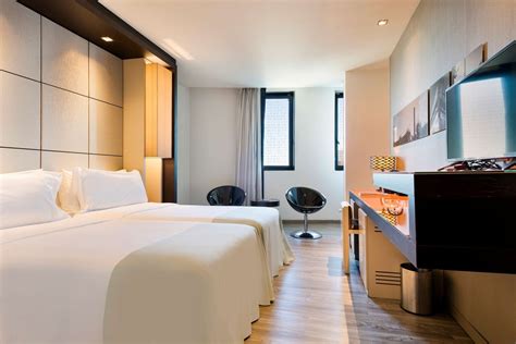 Hotel Hotel Barcelona Condal Mar managed by Melia ...