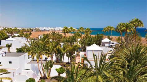 Hotel Riu Paraiso Lanzarote Resort  Puerto del Carmen  • HolidayCheck ...