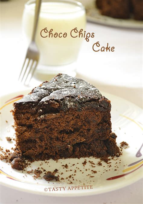 How to make Eggless Chocolate Cake / Moist Chocolate Cake ...