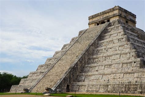 How To See Chichen Itza Alone Without The Tour Groups or ...