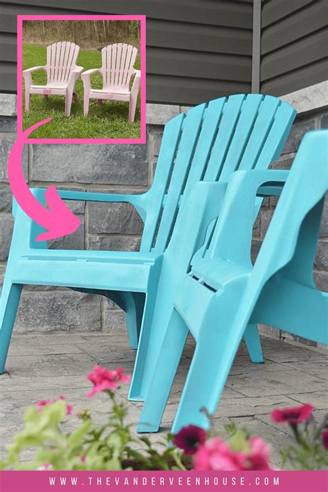 How to spray paint plastic chairs | Painting plastic ...
