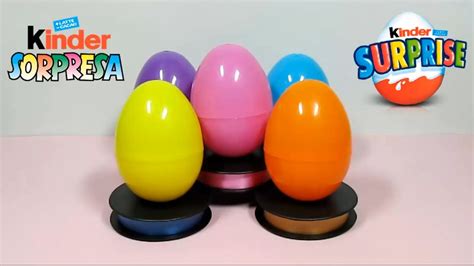 ¡Huevos sorpresa con juguetes de Kinder Sorpresa! /Surprise eggs with ...