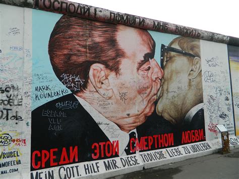I più bei murales del mondo sui baci | TPI