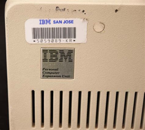 IBM 5161 Expansion Unit – VintageComputer.ca