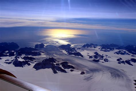 IceBridge Observes Effects of Summer Melt on Greenland Ice ...