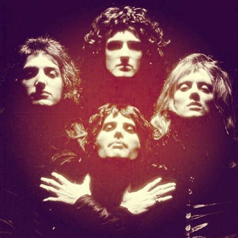 Iconic Queen photo | Queen drawing, Queen albums, Queen ...
