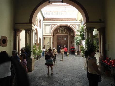 Iglesia de San Antonio Abad en Sevilla: 2 opiniones y 9 fotos