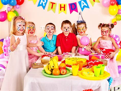 Imágenes de decoración con globos para fiestas infantiles ...