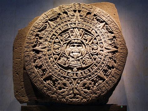 Imágenes, símbolos y arquitectura de la cultura Maya