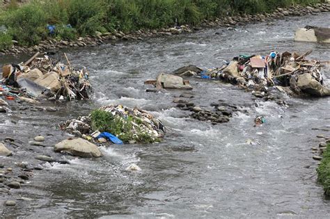 Impacto de la contaminación ambiental en el Perú