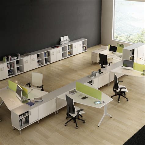 IN&OFFICE. Reforma de oficinas en Barcelona · Mobiliario ...