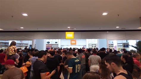 Inaguração da primeira loja oficial da Xiaomi no Brasil ...
