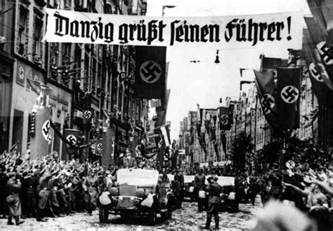 Inicio de la Segunda Guerra Mundial  1939 : la ocupación ...