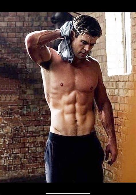 Inspírate en el gym con Chris Hemsworths, esta es su ...