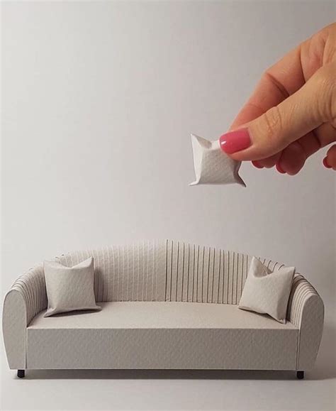Interesante sofá de cartón   Jadewoman