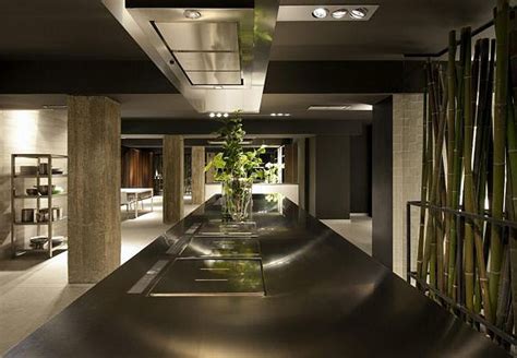 Interiores minimalistas: Nueva tienda Boffi en Madrid, 500 ...