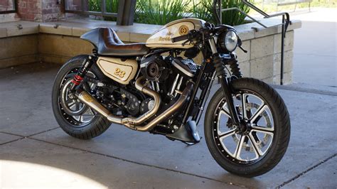 Iron 883 Transforms into Amazing Cafe Racer | Hdforums