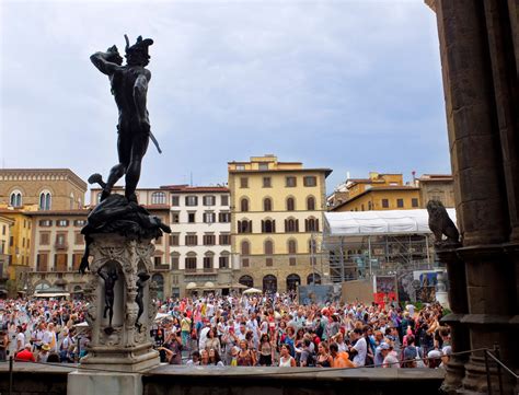 Italy vs. the tourists | The Florentine