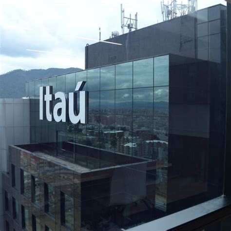 Itaú celebra sus dos años en Colombia con inversión de US$70 millones ...