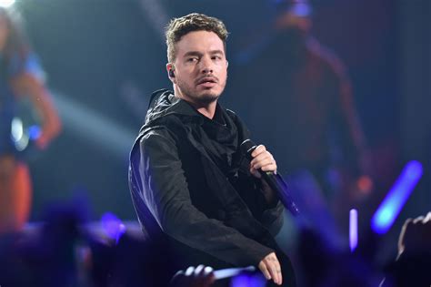 J Balvin Earns Guinness World Record for His Song  Ginza ...